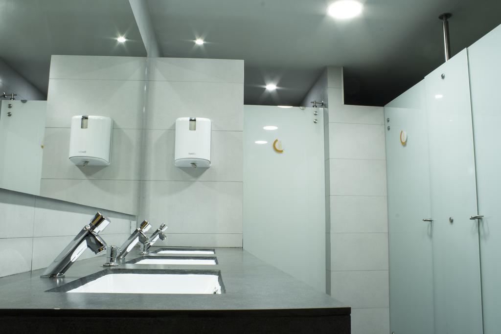 12:12 Hostels Bogota Luaran gambar