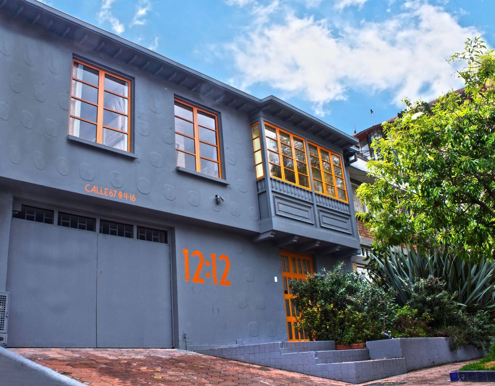 12:12 Hostels Bogota Luaran gambar